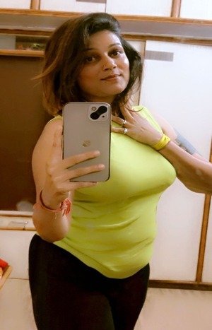 housewife escort in Pune