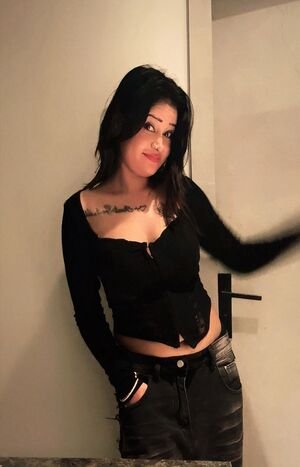 top Pune escort service