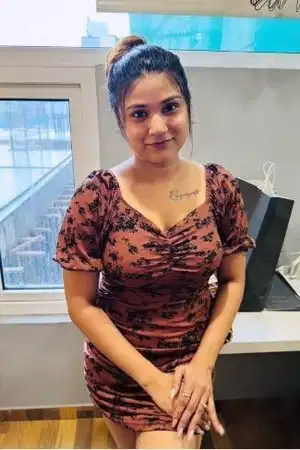 young escorts girl in Pune